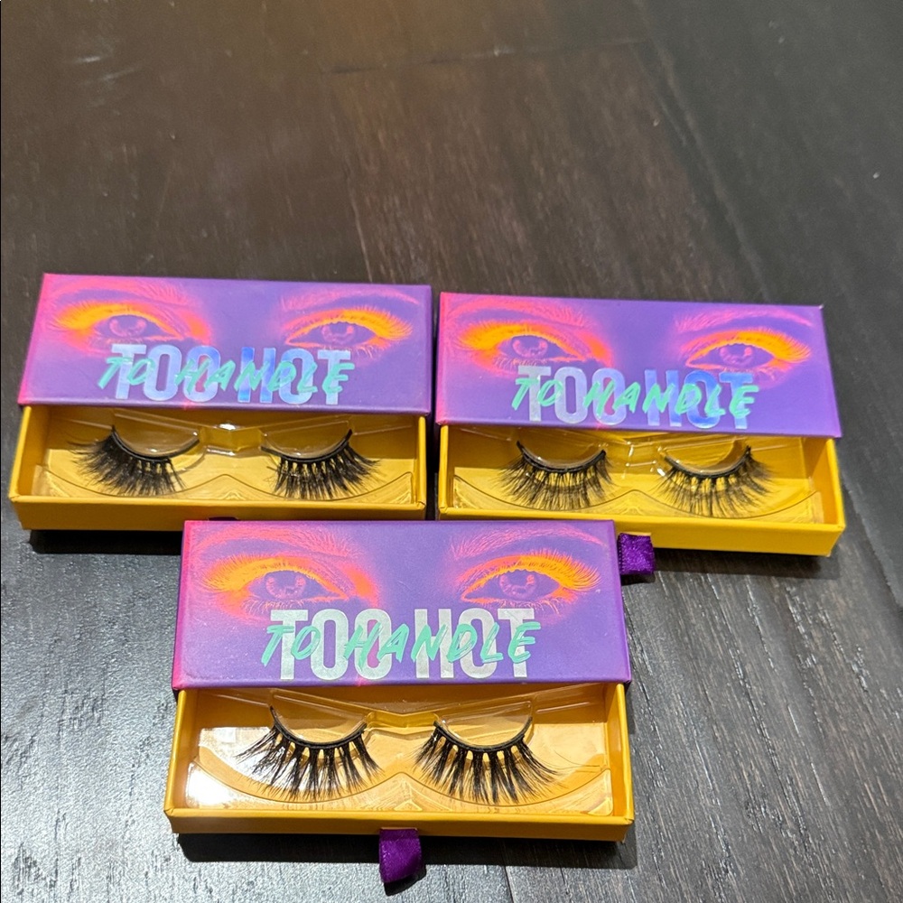 Too hot to handle magnetic eyelashes all 3 sets
